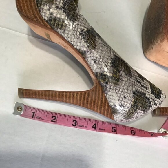 Cole Haan Heels Peep Toe Pumps Snakeskin Size 8 - Picture 3 of 8